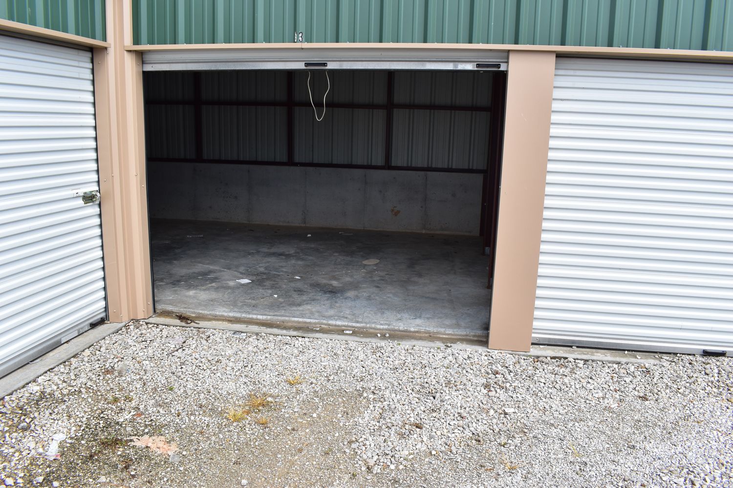 408 E Bond St, Monett, MO 65708